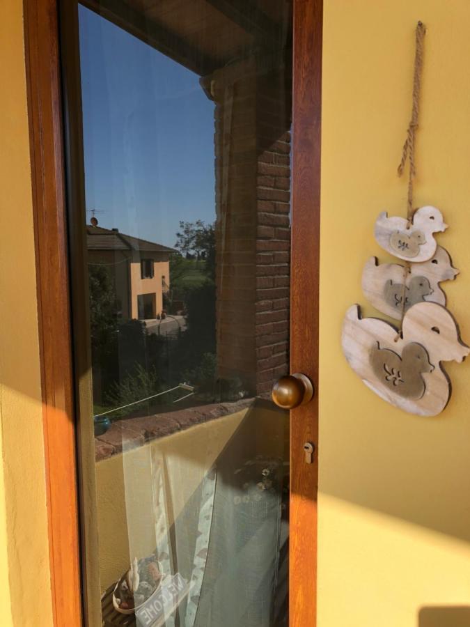 La Nana Gialla Riotorto Buitenkant foto