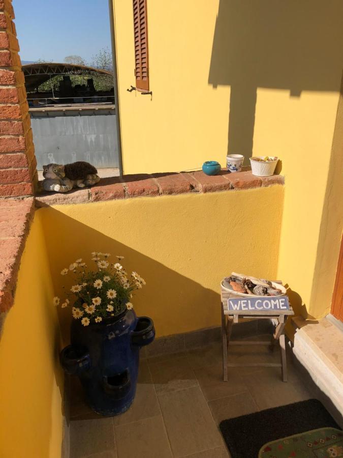 La Nana Gialla Riotorto Buitenkant foto