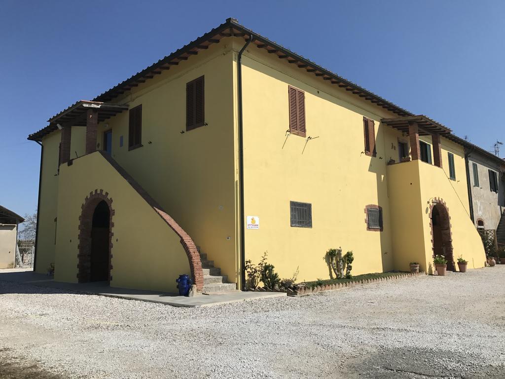 La Nana Gialla Riotorto Buitenkant foto
